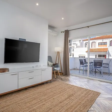 דירה #034 Cozy Great Location אלבופיירה